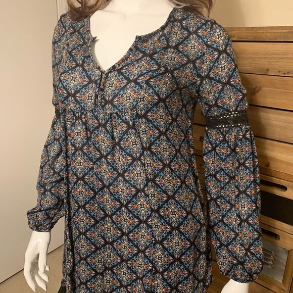 Arizona Jean Co Black Tunic Top Size Medium - Picture 4 of 9